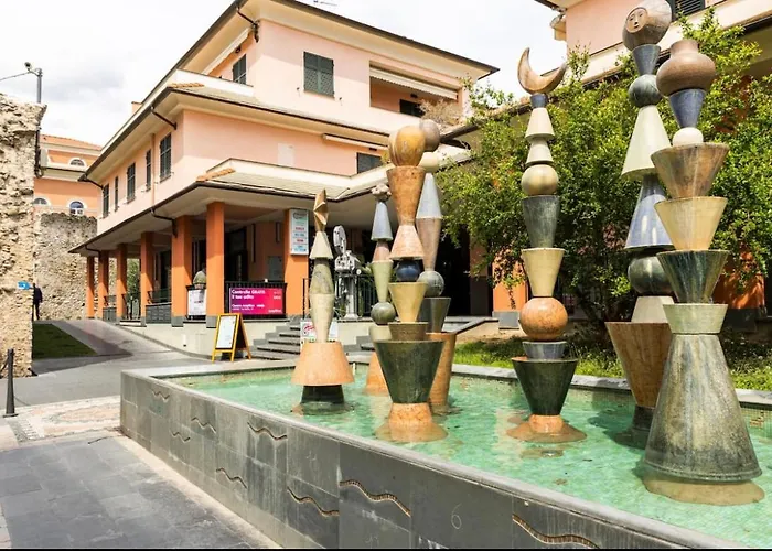 Bilocale Affrescato Con Box Privato & A 150m Lejlighed Loano