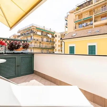 Bilocale Affrescato Con Box Privato & A 150m 아파트 *
