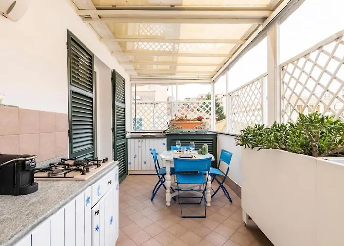 Bilocale Affrescato Con Box Privato & A 150m Apartamento